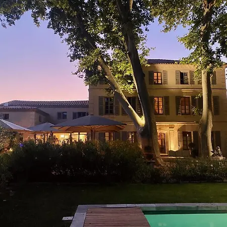 Hotel La Bastide De 4*
