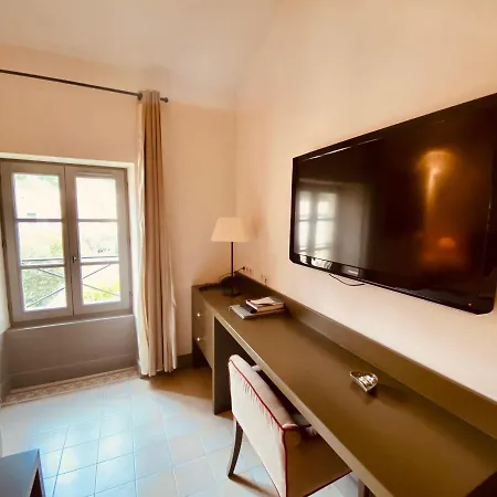 Hotel La Bastide De Boulbon