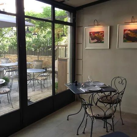 La Bastide De Hotel Boulbon