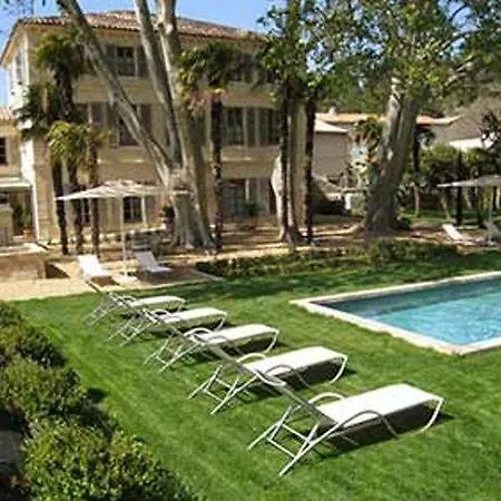 La Bastide De 4* Boulbon